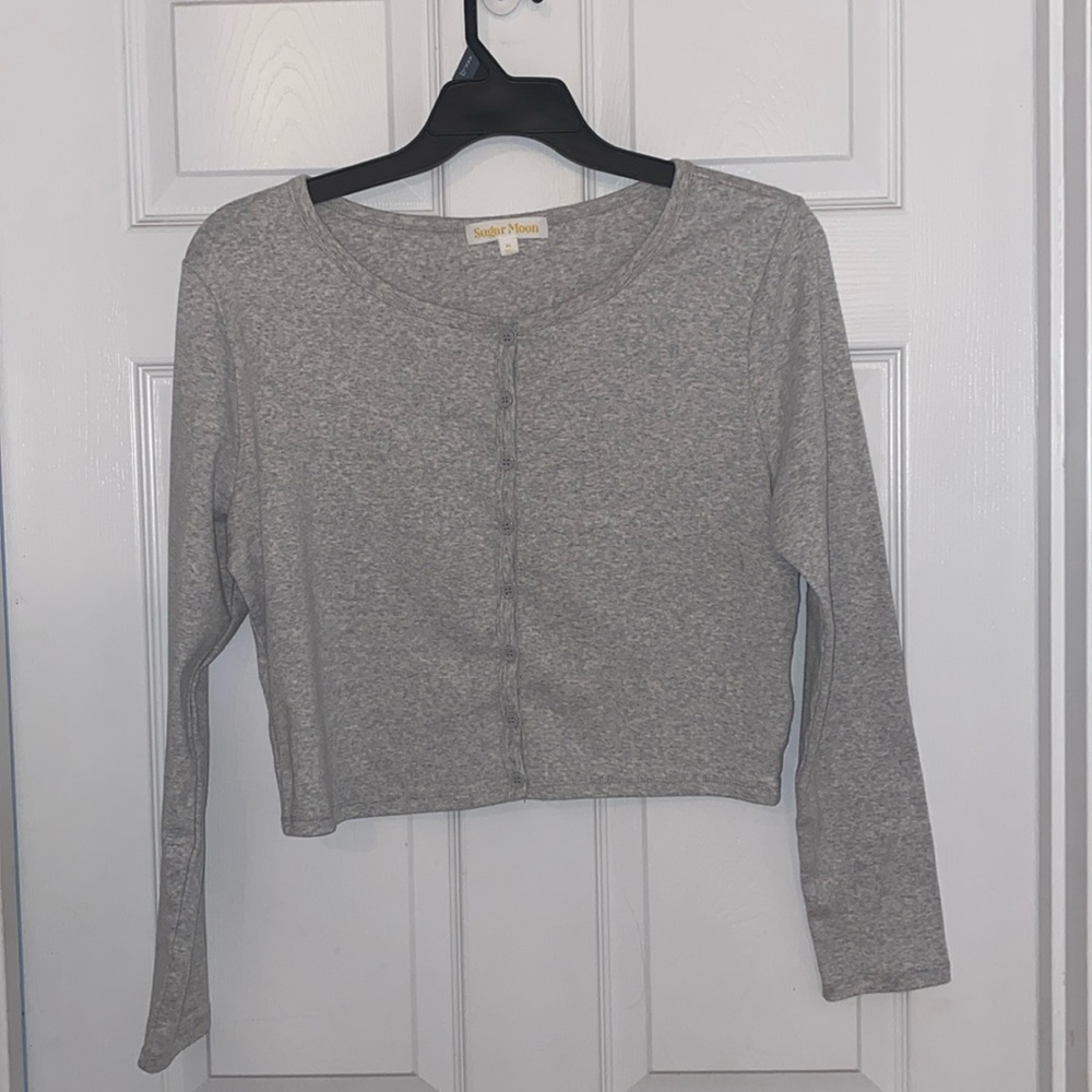 Juniors Button Up Top Size XL